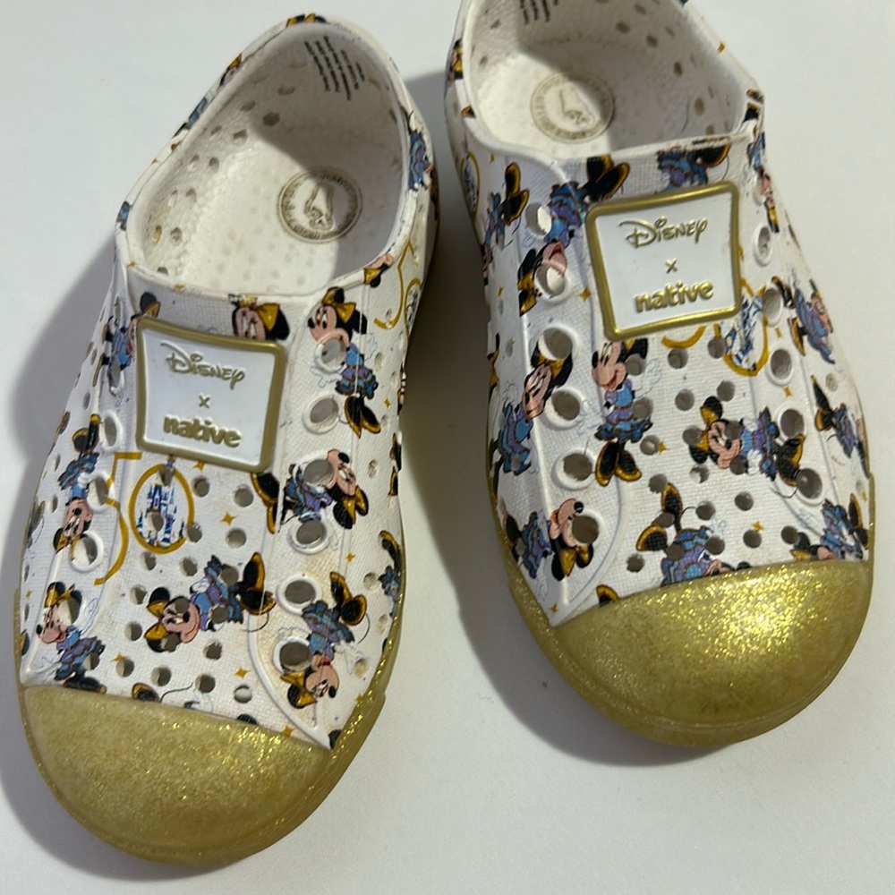 Crocs Disney Girls Kids Size C6